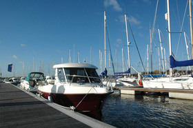 Universal Marina 4