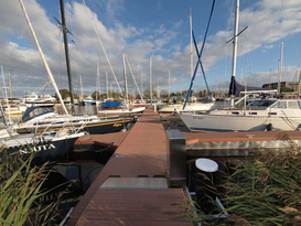 Watersportcentrum Tacozijl 8