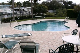 Loggerhead Club & Marina Jupiter 3