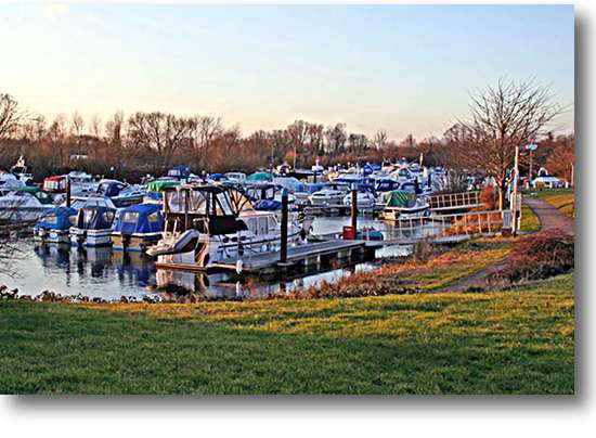 Penton Hook Marina