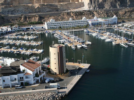 Puerto Deportivo de Aguadulce
