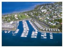 Tin Can Bay Marina 4