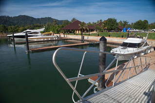 Koh Chang Marina & Resort
